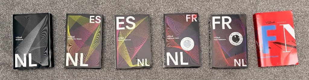 Van Dale woordenboeken Nederlands, Frans en Spaans, Boeken, Woordenboeken, Van Dale, Ophalen of Verzenden, Zo goed als nieuw, Overige talen