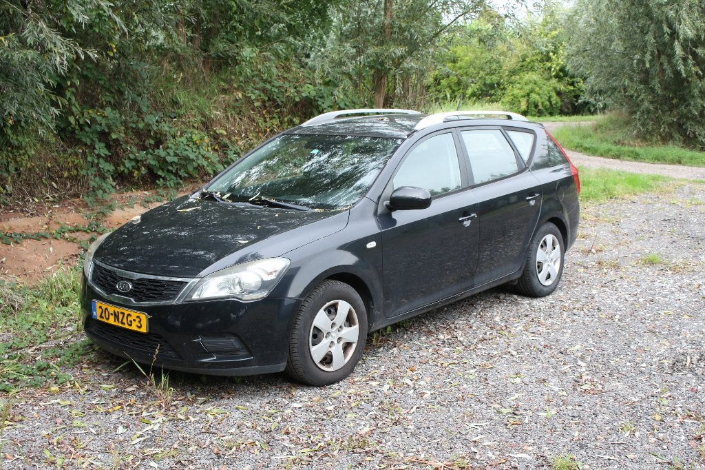 Kia (Pro) Cee d 1.4 Sporty Wagon 2011 Zwart.   LOOP/SLOOP, Auto's, Voorwielaandrijving, 4 cilinders, 1396 cc, Zwart