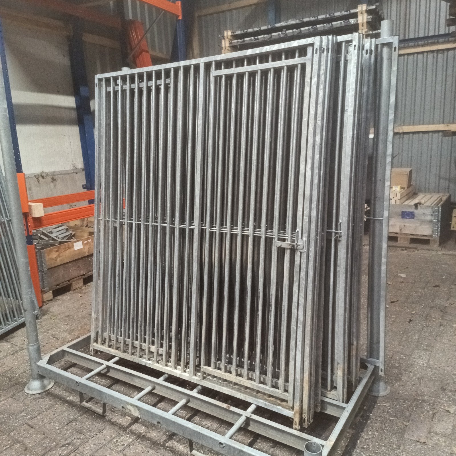 1,5m spijlen 5cm deur rechts gebruikt hondenren kennelpaneel, Dieren en Toebehoren, Hondenkennel, 110 cm of meer, 100 cm of meer