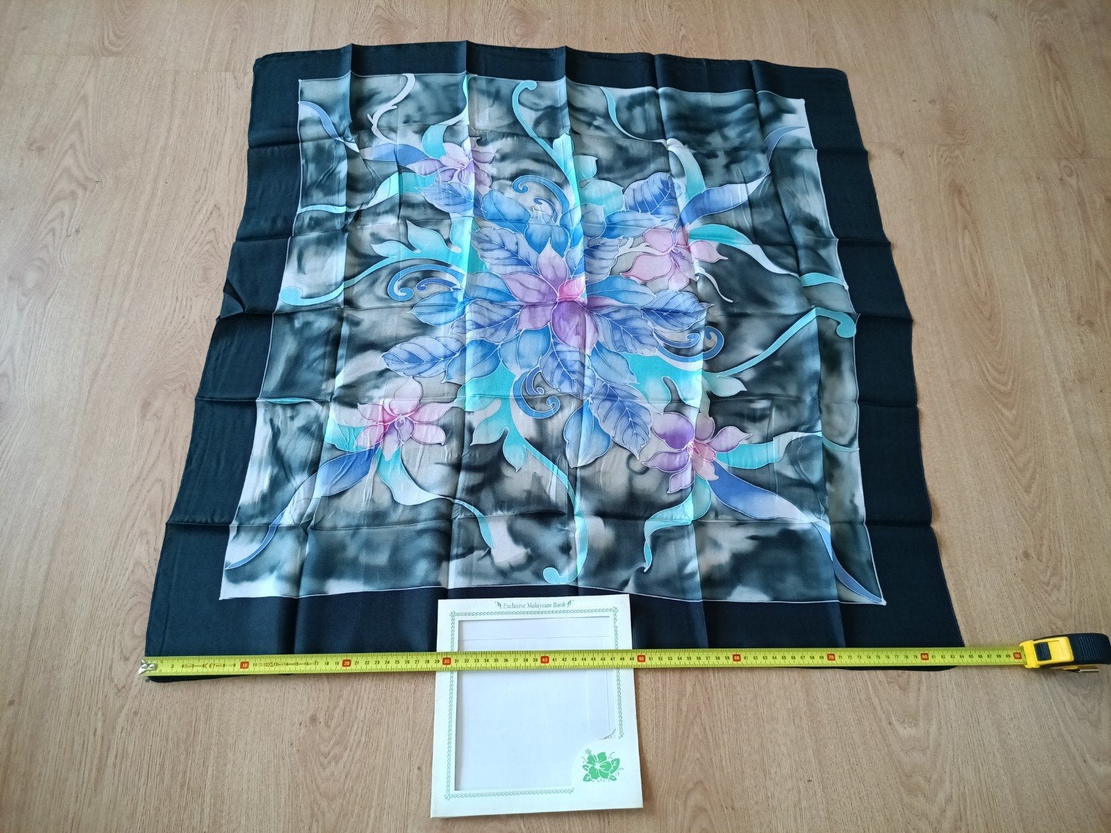 Exclusieve Maleisische Batik Zijden Sjaal, Exclusive Malaysian Batik, Ophalen of Verzenden, Nieuw