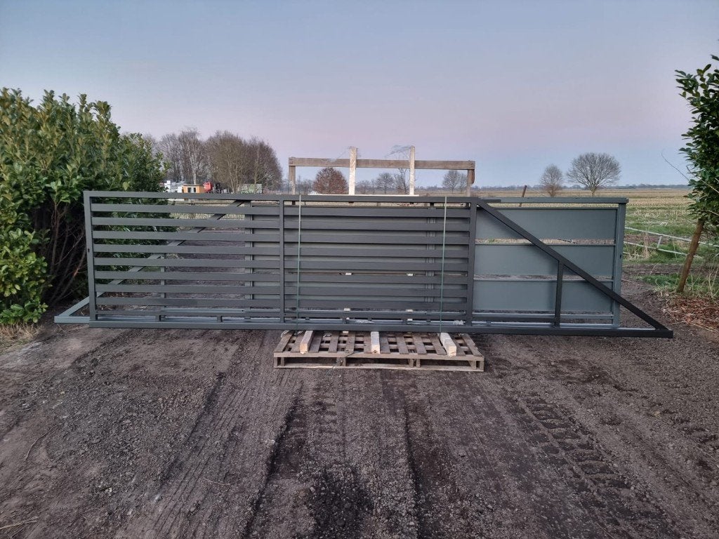 Nieuwe moderne schuifpoort 'Darwin' in 4m en 5m compleet!, Met poort, Nieuw, Ophalen of Verzenden, Tuinhek