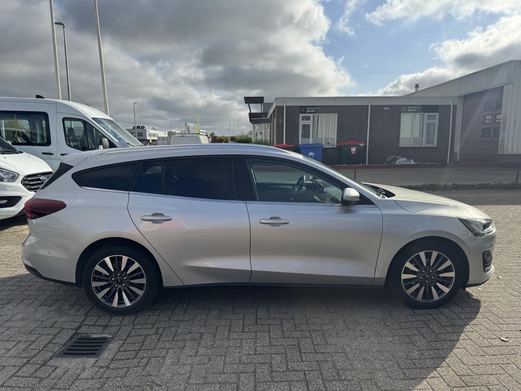 Ford Focus Wagon 1.0 EcoBoost Hybrid Titanium X 125pk | Wint, Gebruikt, Automatische klimaatregeling, Handgeschakeld, 19 km/l