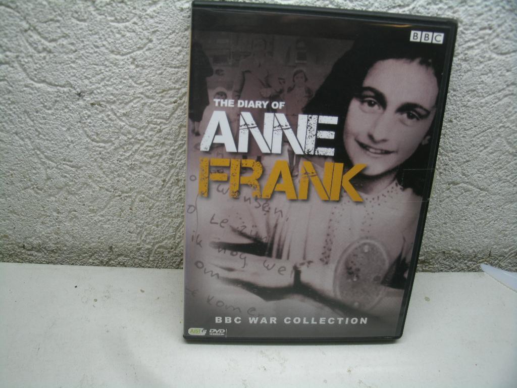 dvd 254b anne frank, Cd's en Dvd's, Vanaf 12 jaar, Ophalen of Verzenden, Zo goed als nieuw