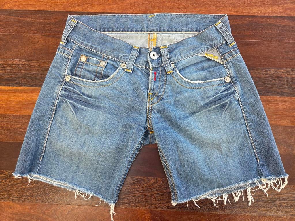 Vintage Replay WV470 in maat 28, Kleding | Dames, Ophalen of Verzenden, Zo goed als nieuw, Blauw, W28 - W29 (confectie 36)