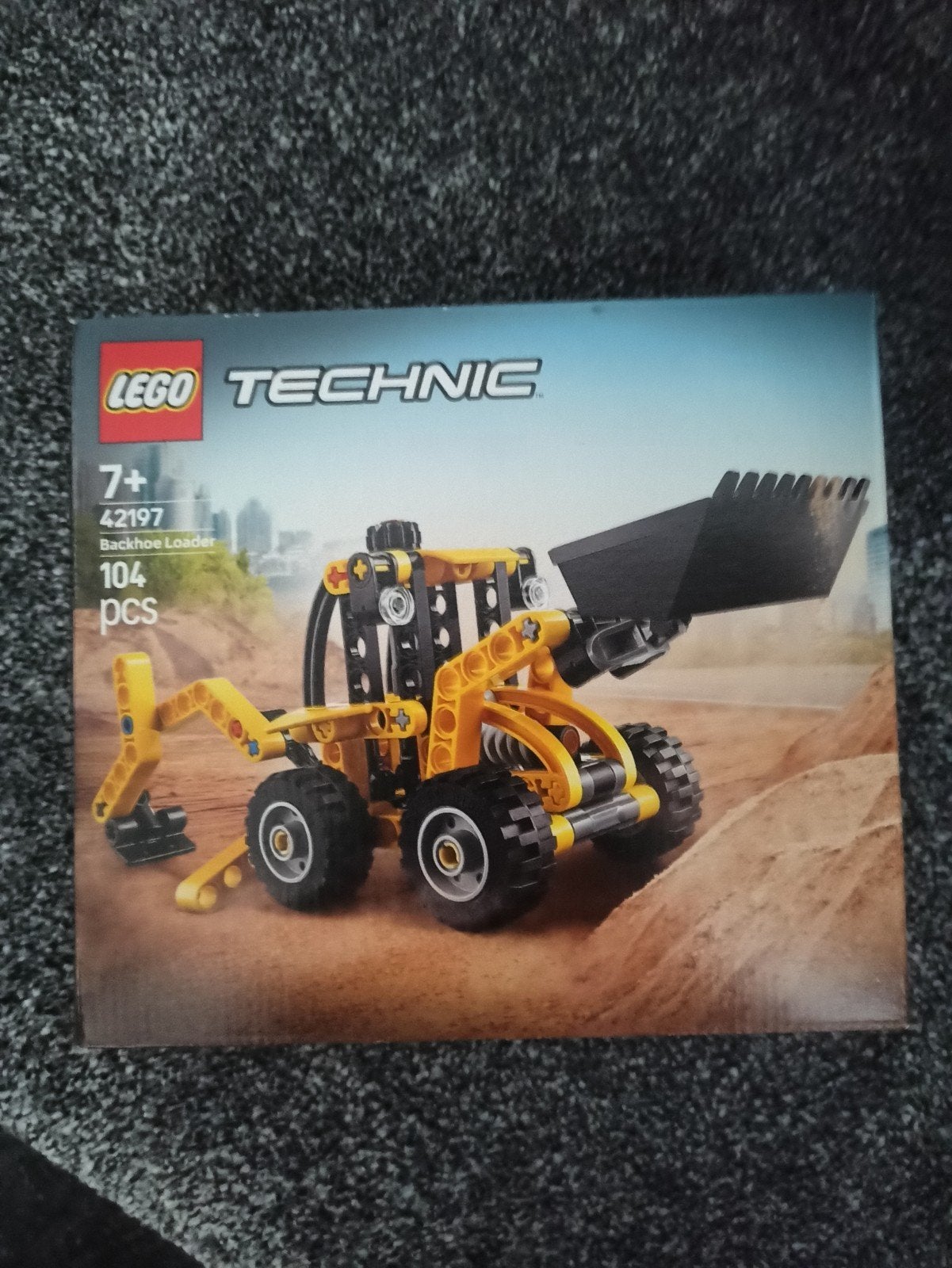 LEGO Technic 42197 Backhoe Loader - Nieuw in doos, Ophalen of Verzenden, Nieuw, Overige merken