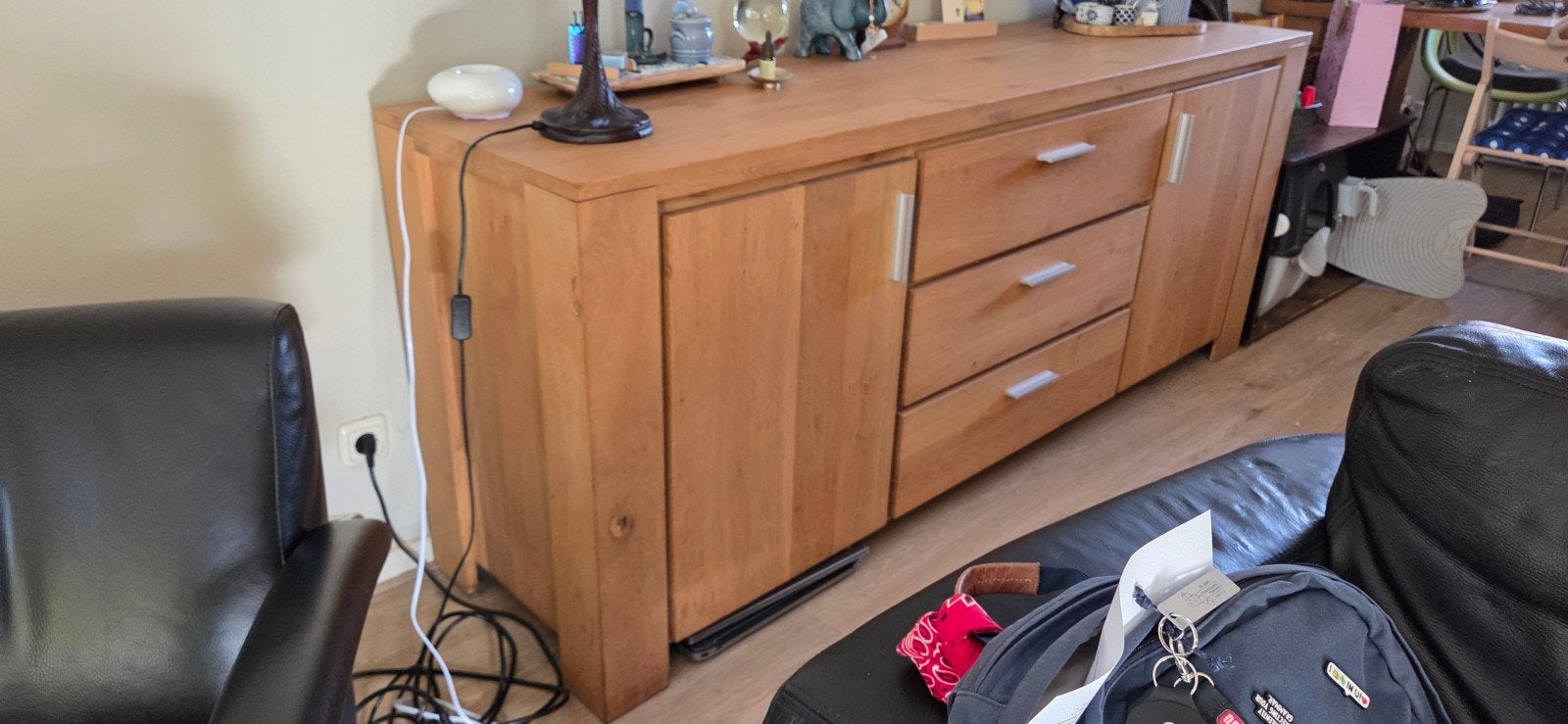 Eikenhouten dressoir met lades en deuren, Gebruikt, Met lade(s), Eikenhout, Ophalen of Verzenden