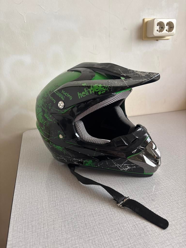 Ongebruikte crosshelm maat L (valt als M), Motoren, Ophalen of Verzenden, Nieuw zonder kaartje, L, Offroadhelm