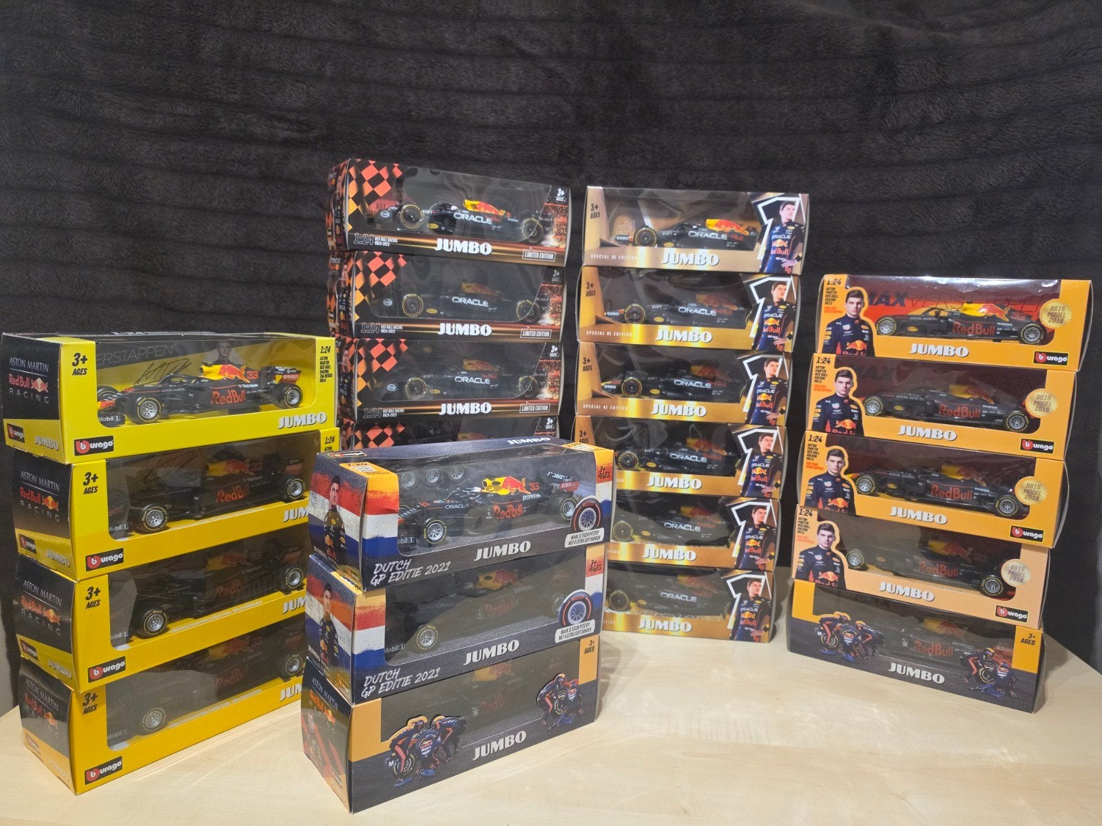 Max Verstappen Red Bull Racing schaalmodellen (Jumbo), Ophalen of Verzenden, Nieuw, Auto, Bburago