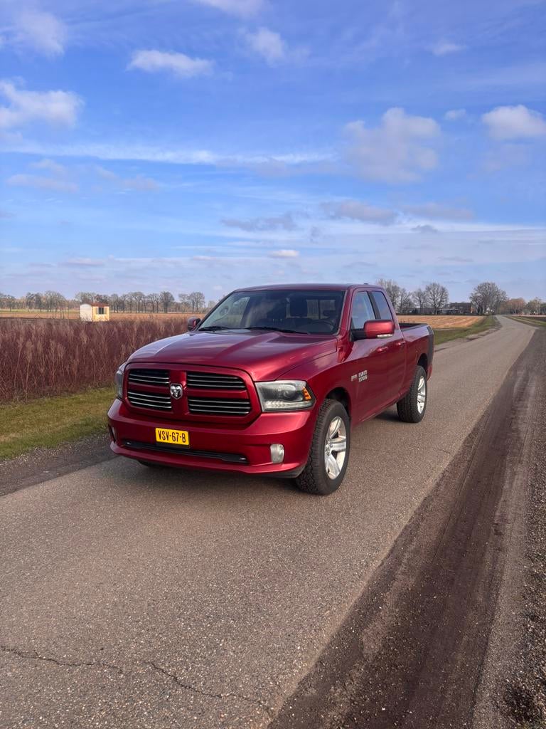 Dodge ram 2015 1500 hemi 5.7, Auto's, Particulier, 6 km/l, Dodge, 2476 kg