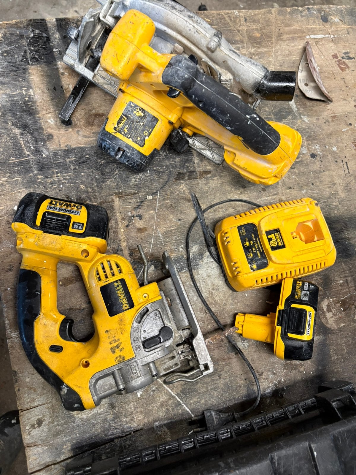 Dewalt 18 volt, Ophalen of Verzenden, Zo goed als nieuw, Boormachine