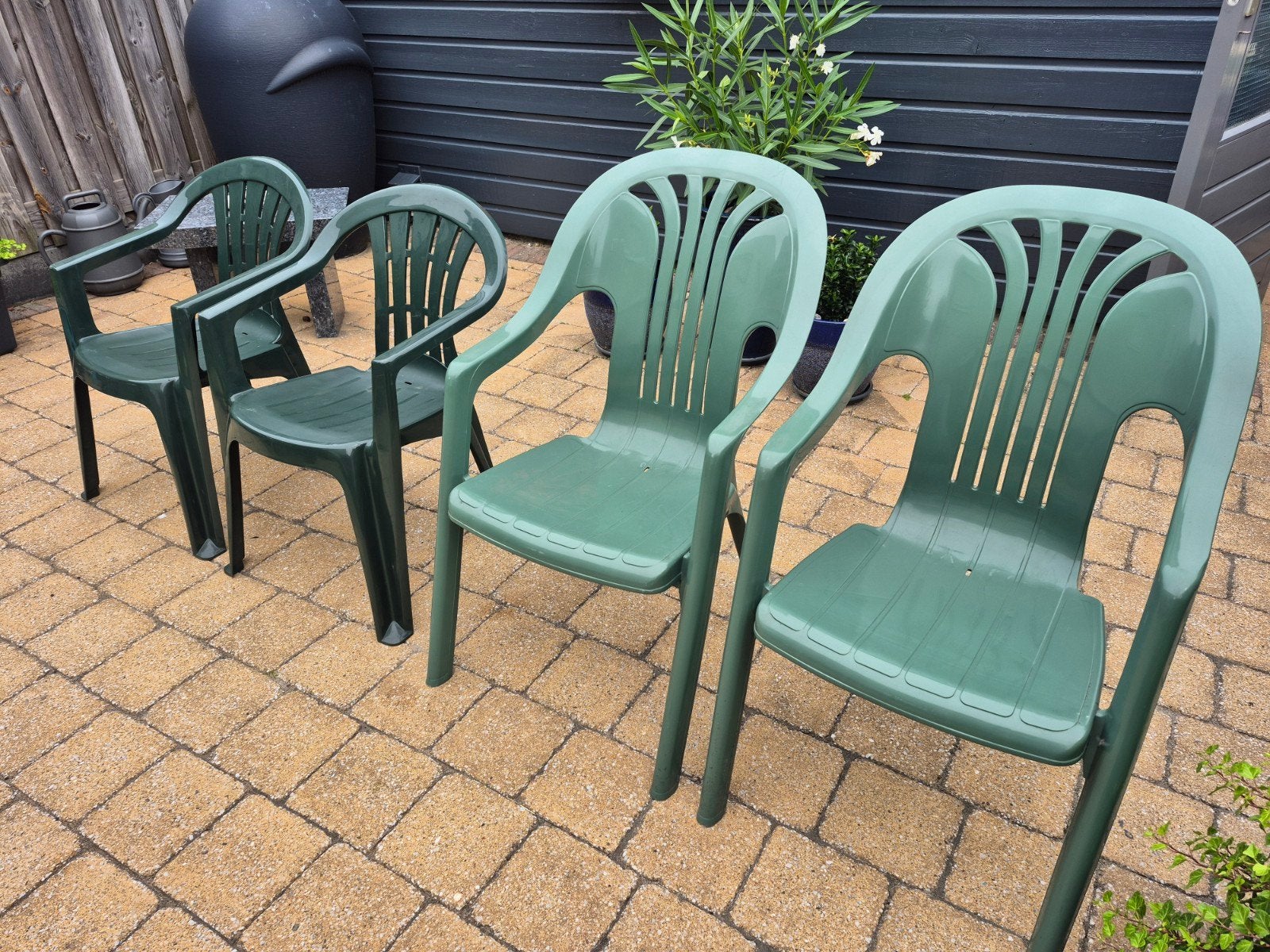 Tuinstoelen, Tuin en Terras, Tuinstoelen, Ophalen, Zo goed als nieuw, Kunststof