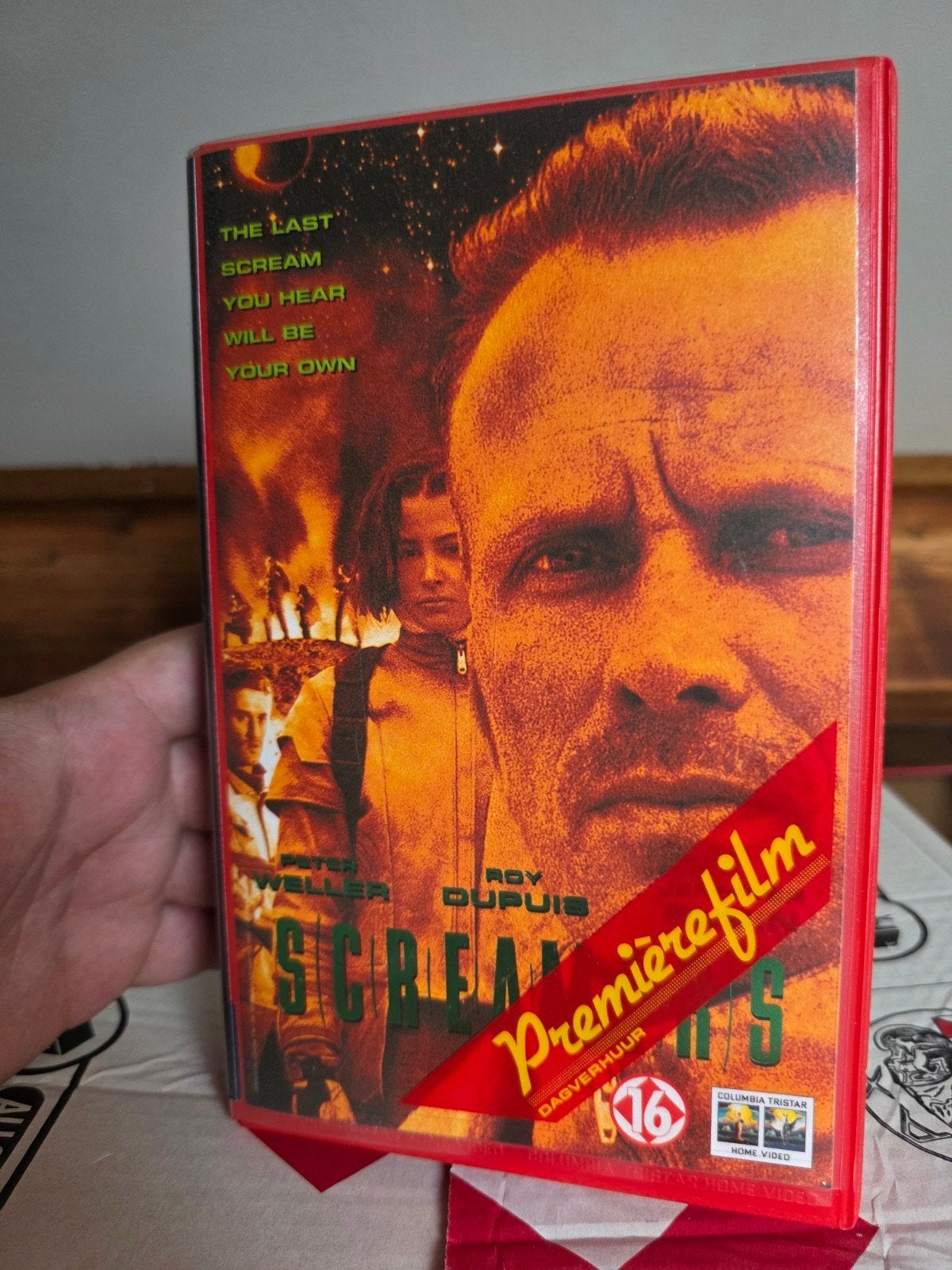Screamers VHS Ex-Rental Premièrefilm Sciencefiction, Vanaf 16 jaar, Ex-rental, Science Fiction en Fantasy, Ophalen of Verzenden
