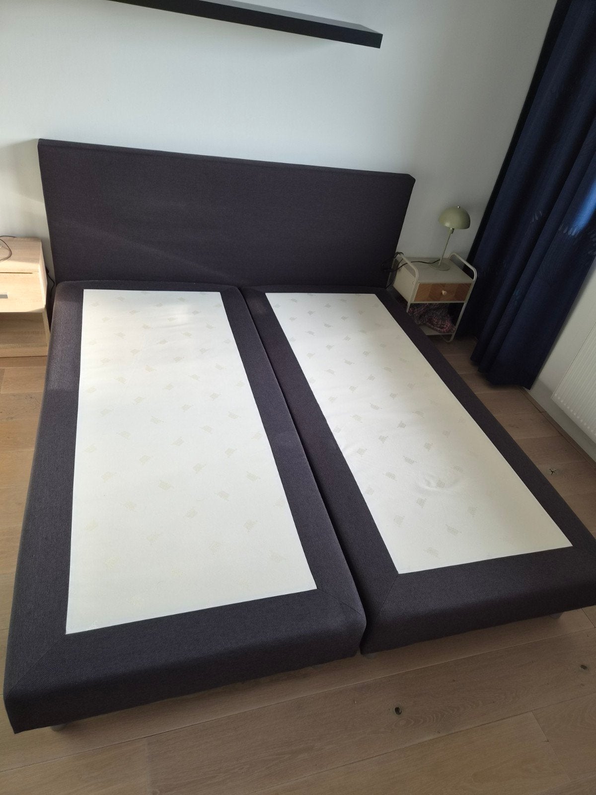 Boxspring 180x200 zonder matras, Ophalen, Zo goed als nieuw, Tweepersoons, 180 cm