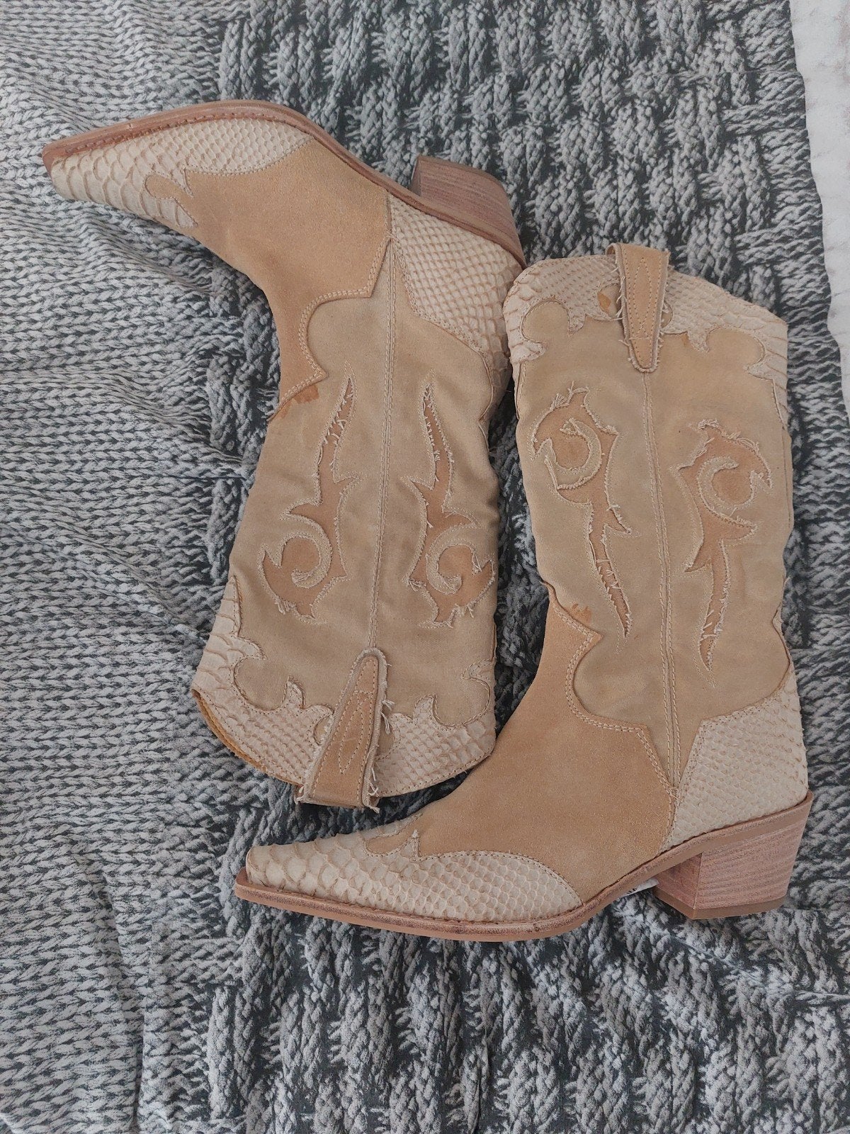 Nieuwe leren cowboylaarzen - Nooit gedragen!, Ophalen of Verzenden, Nieuw, Beige, Lage of Enkellaarzen