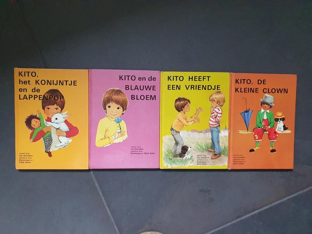 Kinderboeken Kito serie 4 stuks 1973, Gelezen, 3 tot 4 jaar, Ophalen of Verzenden, Lea Smulders