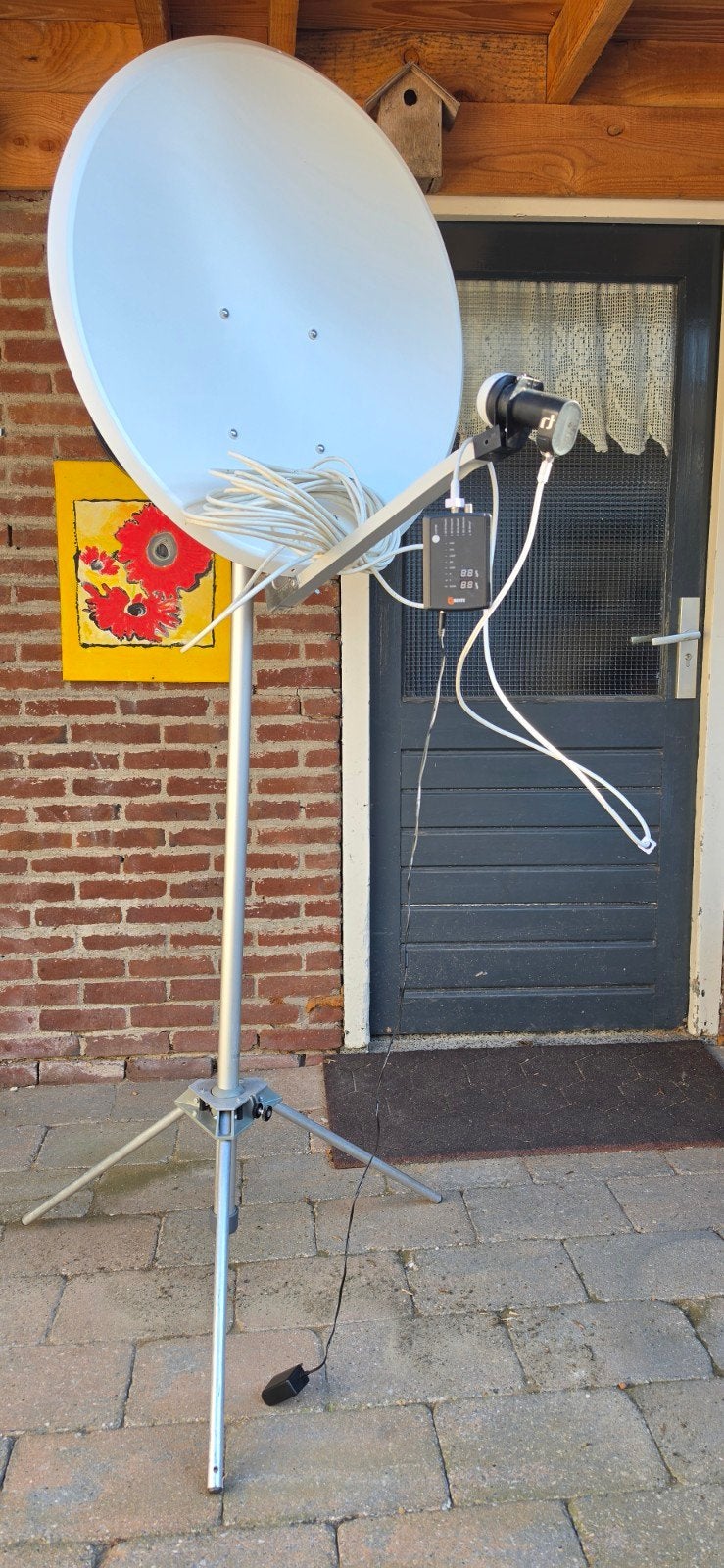 Complete Satelliet Schotel Set met Statief en Zoeker, Ophalen