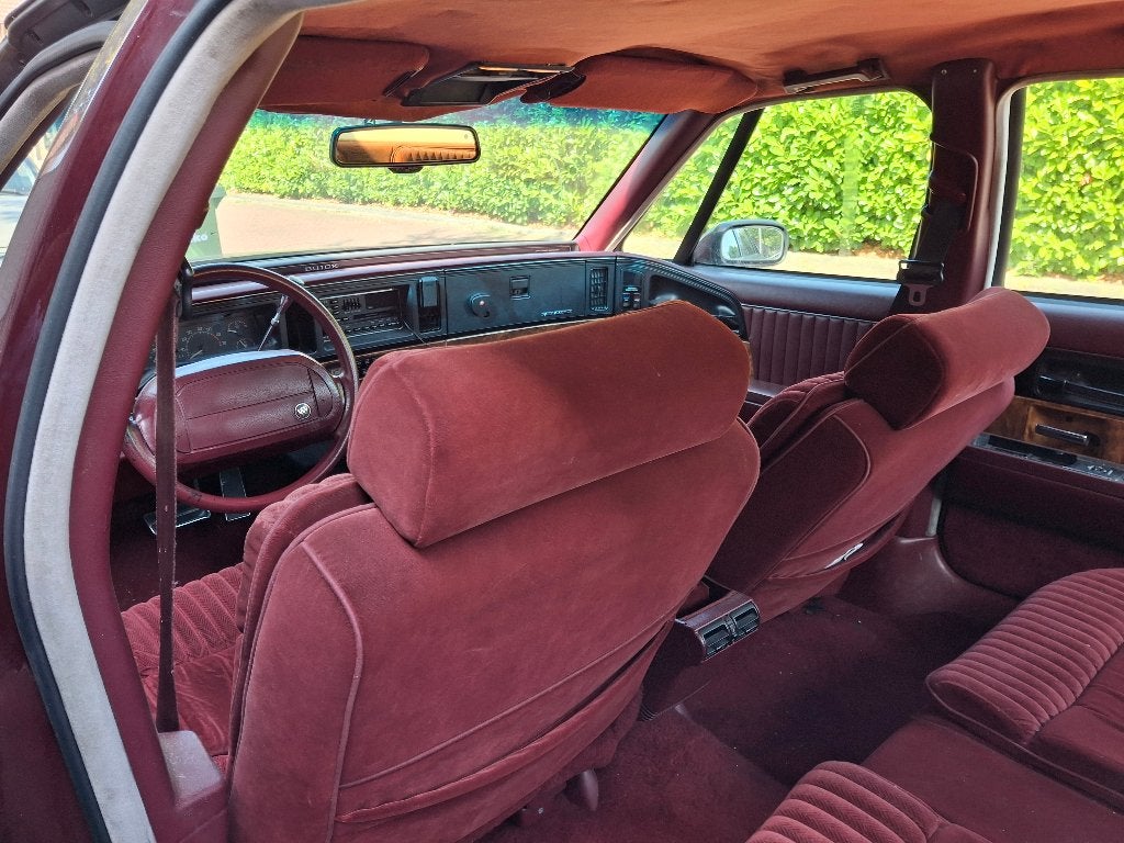 Buick Park Avenue 3.8 AUT U9 1992 Rood, Auto's, Buick, Stof, Airbags, Origineel Nederlands, Particulier