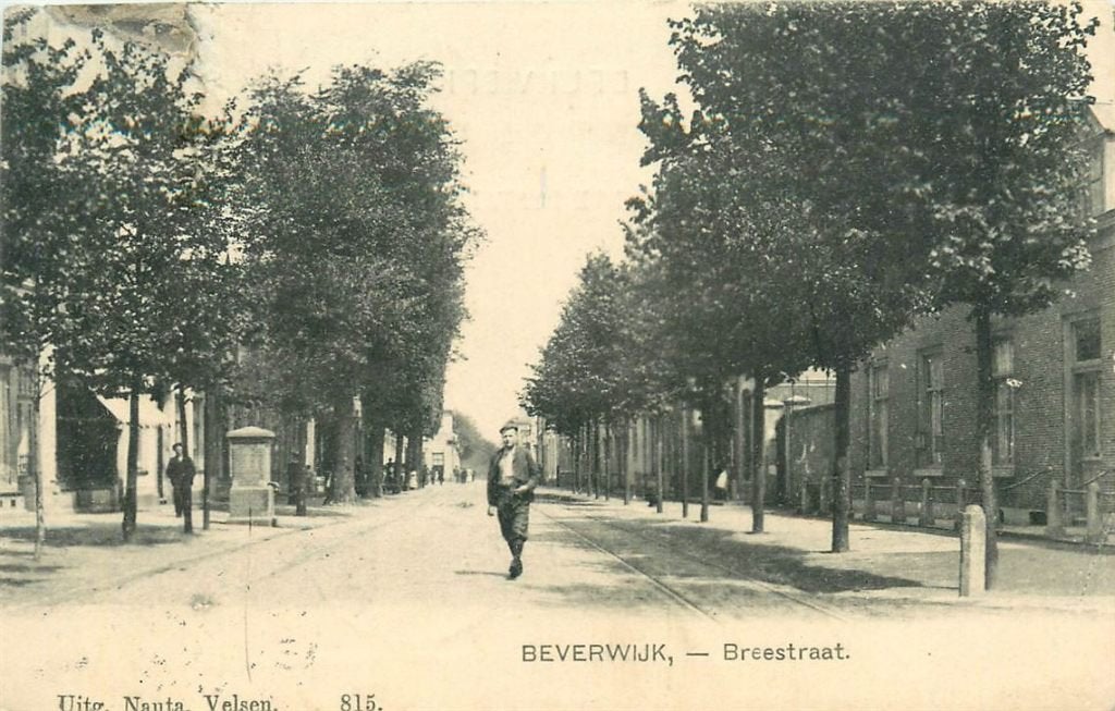 701-033-001 Beverwijk Breestraat, Ophalen of Verzenden, Voor 1920, Noord-Holland