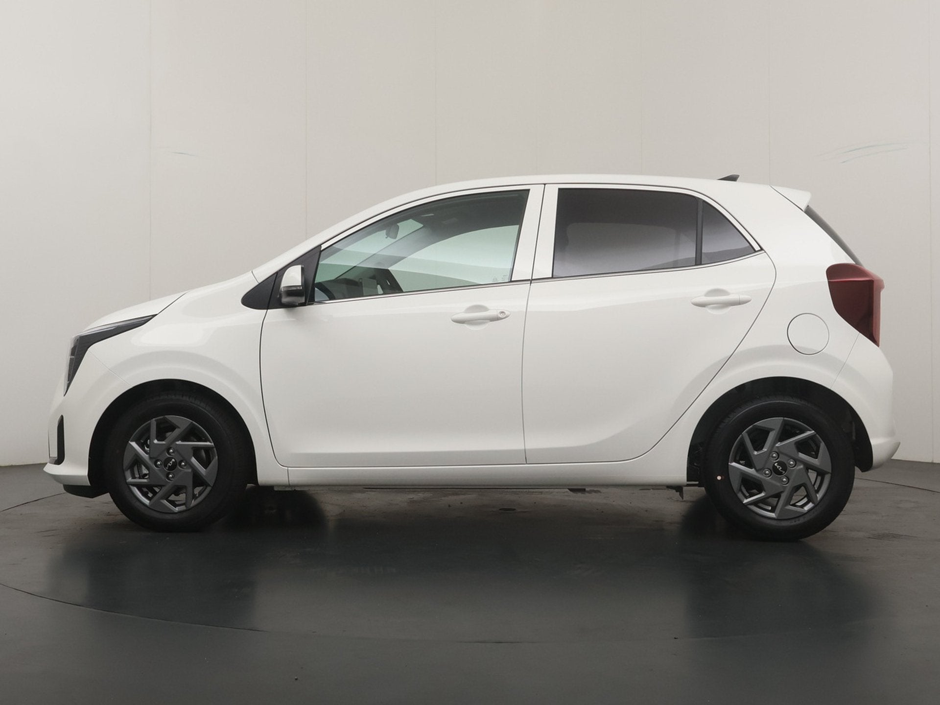 Kia Picanto 1.0 GDi DynamicPlusLine Navigatie - Achteruitrij, Auto's, Voorwielaandrijving, Dealer onderhouden, Stof, Zwart