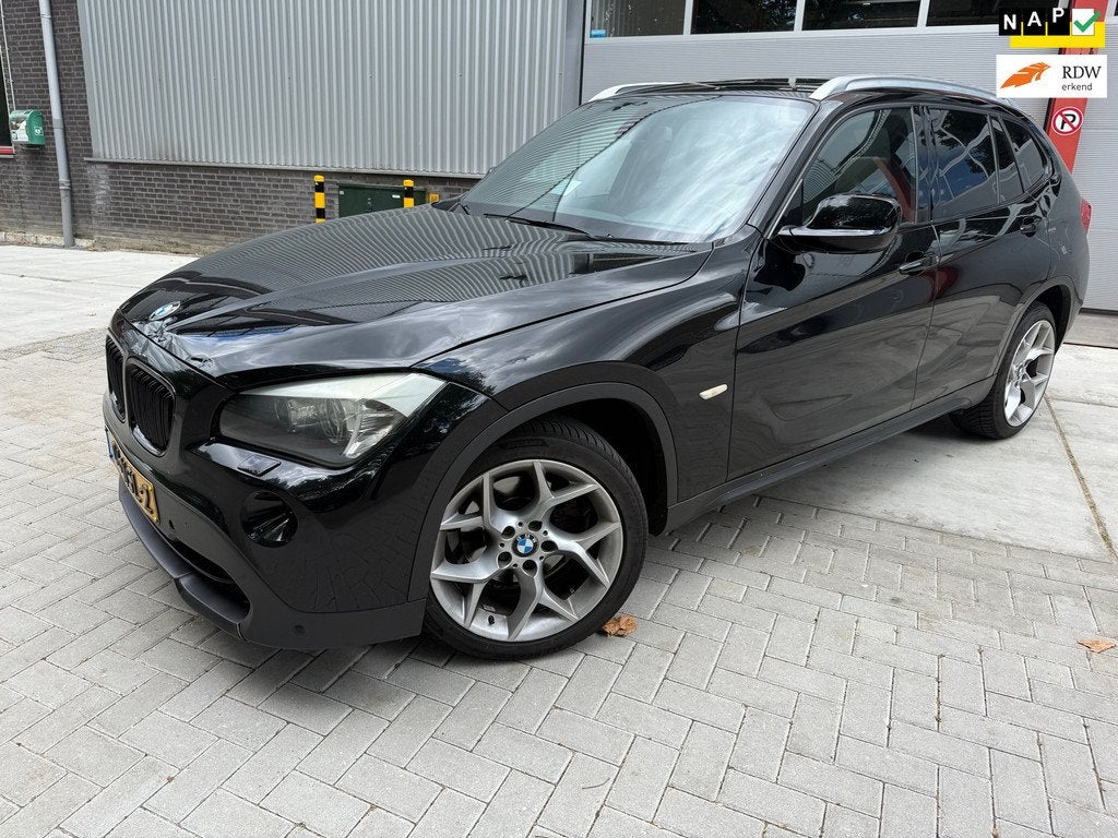BMW X1 SDrive18i Executive AUTOMAAT, Euro 5, Achterwielaandrijving, 4 cilinders, 150 pk