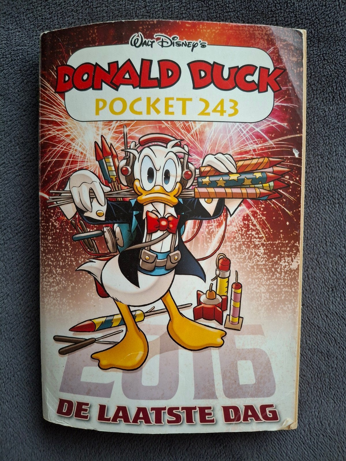 Donald Duck pocket 243, Eén stripboek, Ophalen of Verzenden, Gelezen