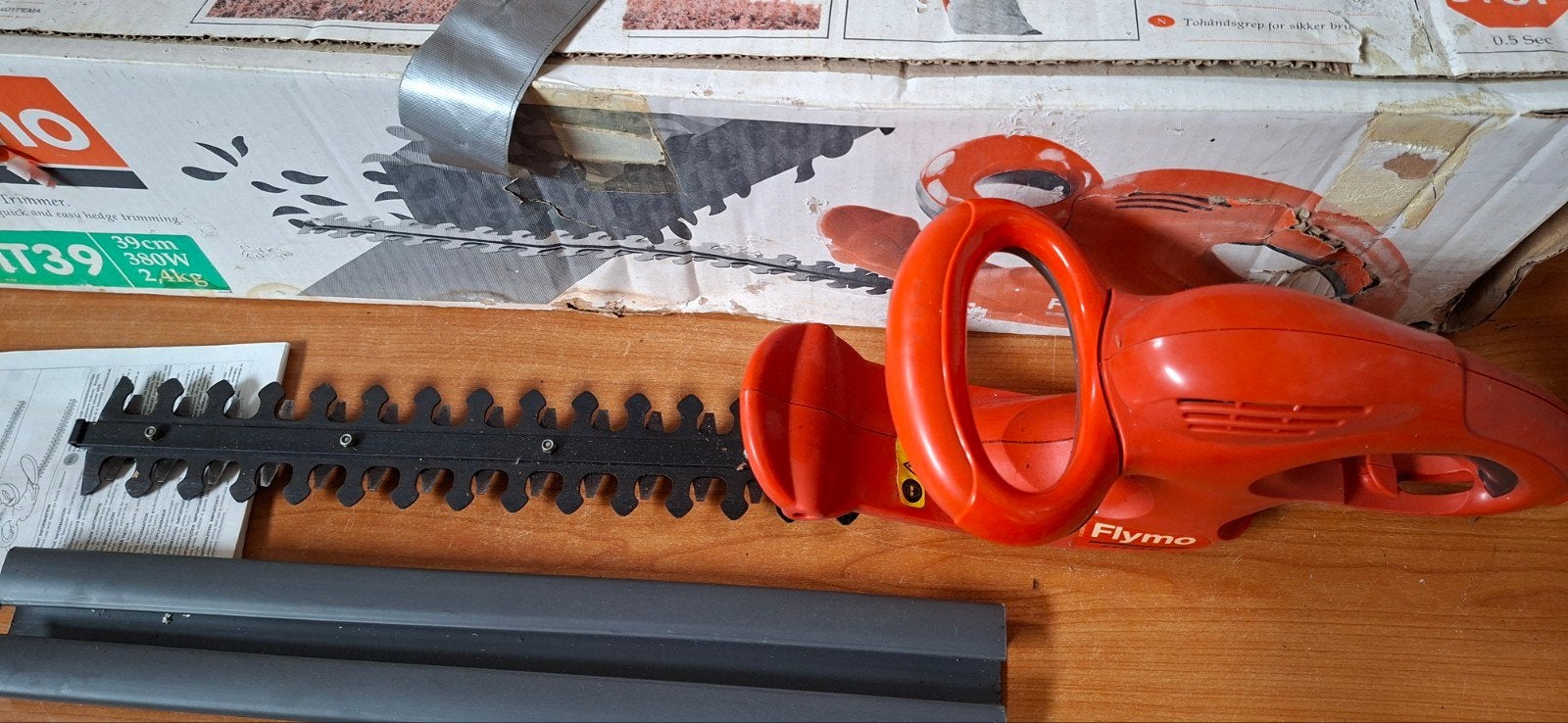 Flymo HT39 Heggenschaar - Elektrisch, 39cm blad, Flymo Garden Products, Gebruikt, Info@flymo.com, Ophalen of Verzenden