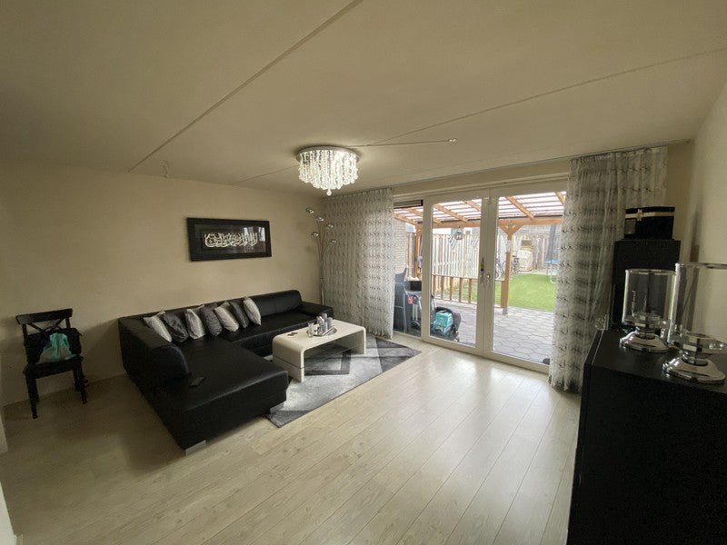 NIEUW! Woonruimte te huur Mallorcastraat, Almere