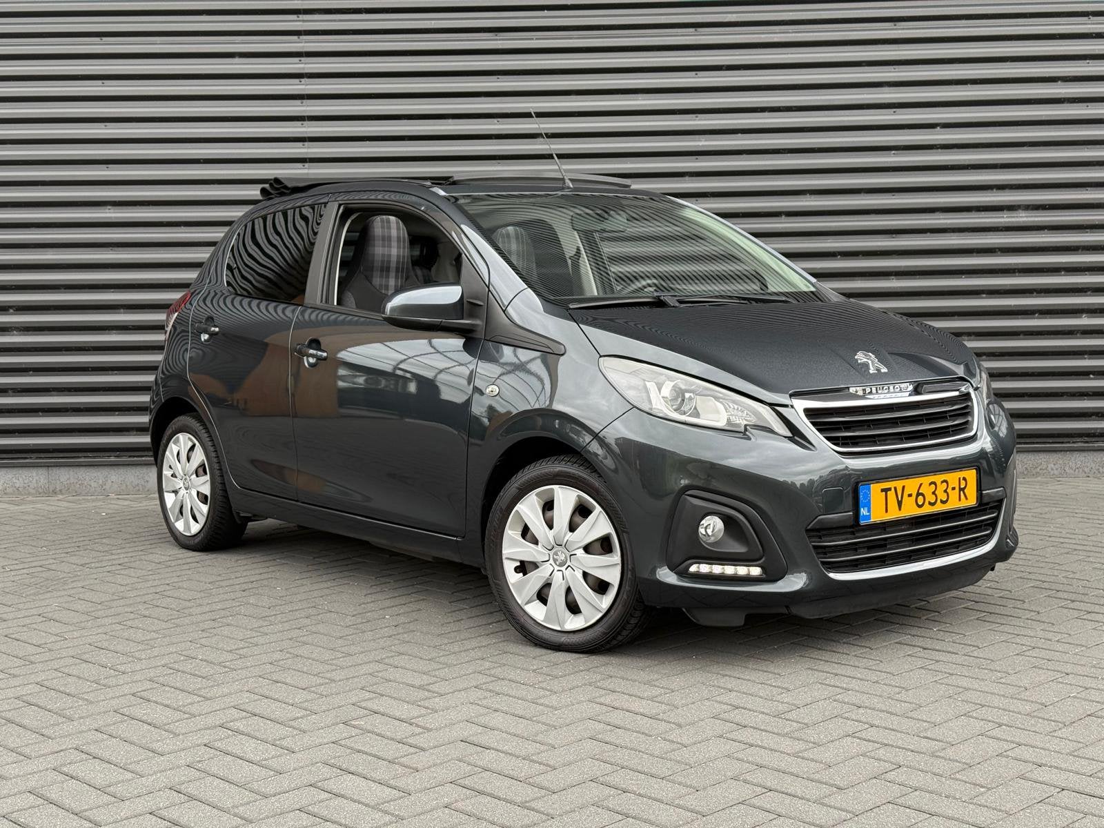 Peugeot 108 cabrio 1.0 E-vti 72pk 5D 2018 Garantie, Auto's, Peugeot, Voorwielaandrijving, Stof, 4 stoelen, Origineel Nederlands