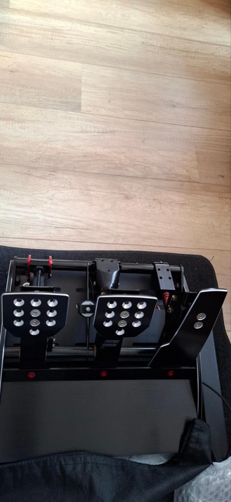 Fanatec V3 Pedals, Ophalen, Zo goed als nieuw