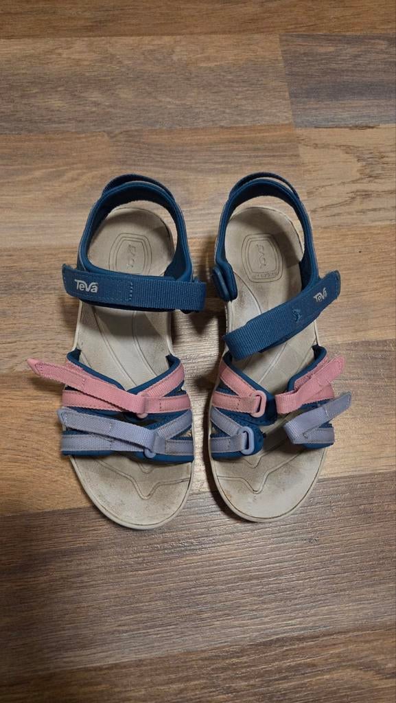 Teva Tirra sandalen 33/34, Kinderen en Baby's, Kinderkleding | Schoenen en Sokken, Gebruikt, Meisje, Overige typen, Teva