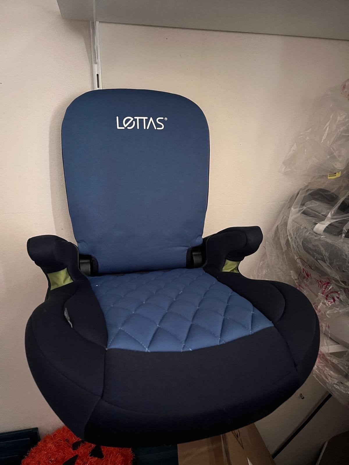 Nieuwe Zitverhoger voor Grotere Kinderen - Lottas, Overige merken, Autogordel, 22 t/m 36 kg, Nieuw