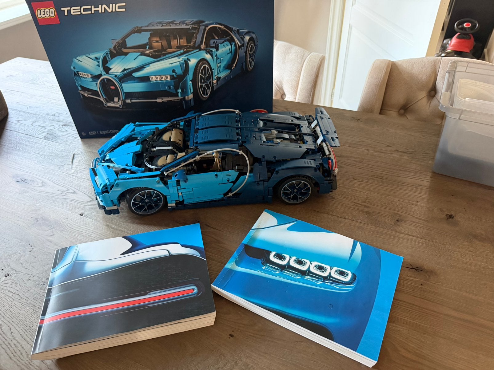 Lego bugatti Chiron, Ophalen, Zo goed als nieuw, Overige schalen, Auto onroad