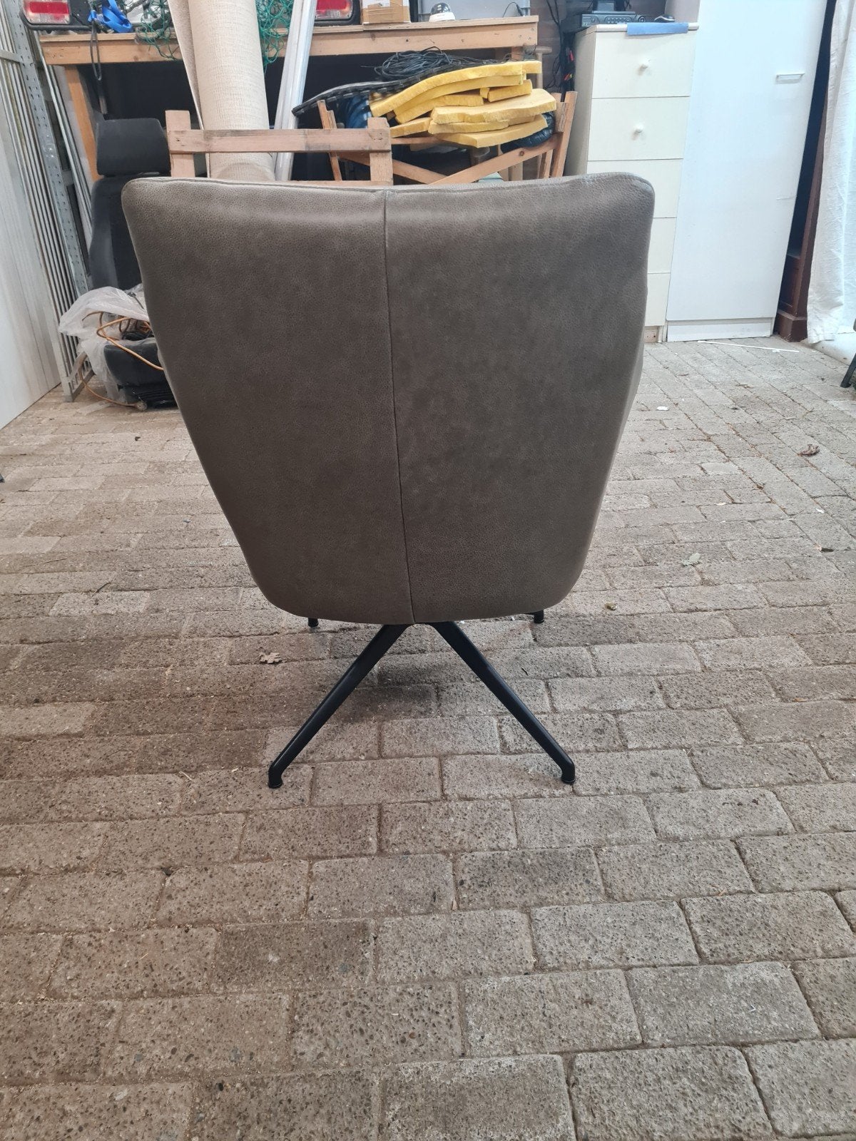 leren draai fauteuil, Ophalen, Gebruikt, 50 tot 75 cm
