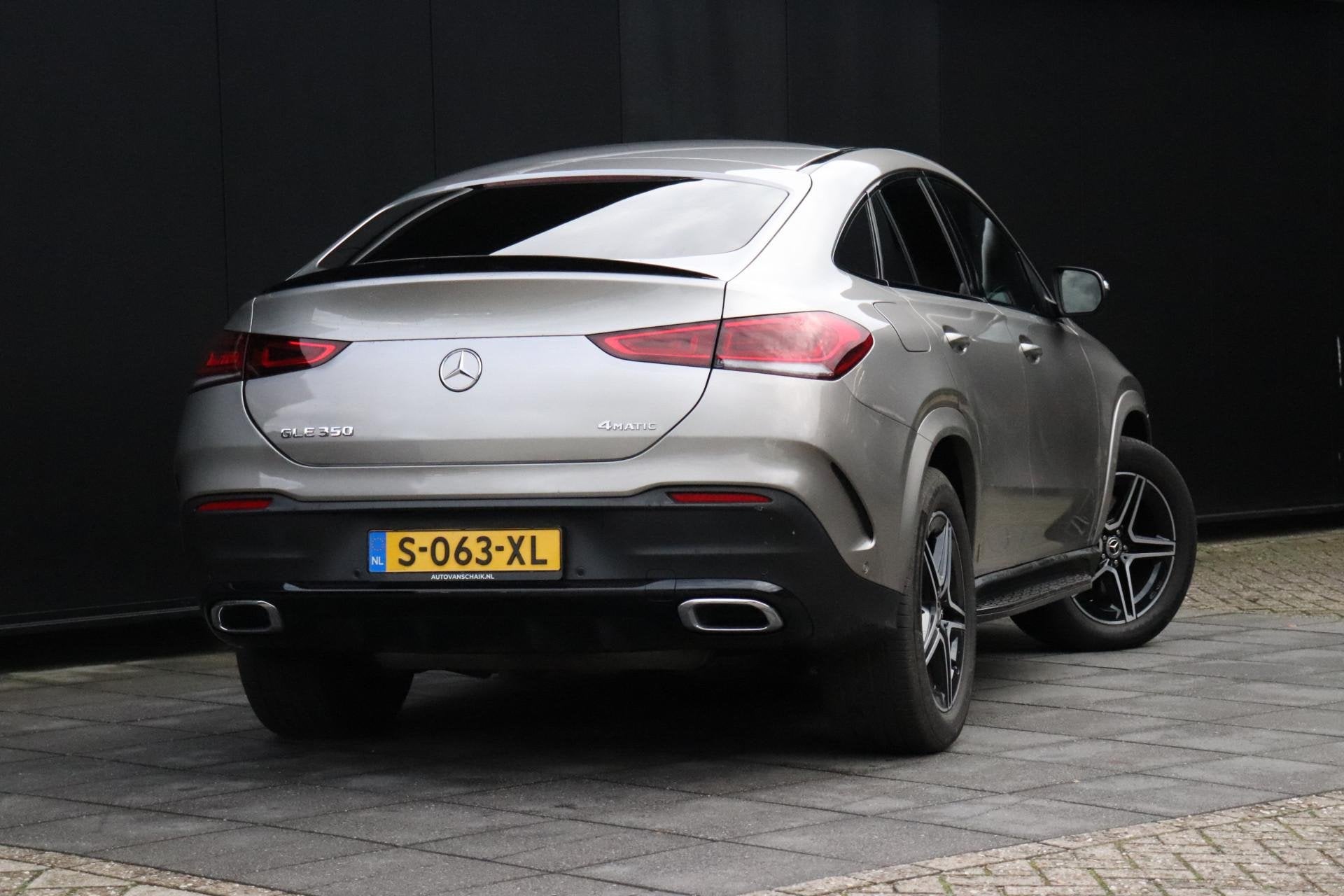 Mercedes-Benz GLE 350 e 4MATIC AMG | PANO-DAK | BURMESTER |, Gebruikt, 4 cilinders, 2525 kg, Bedrijf