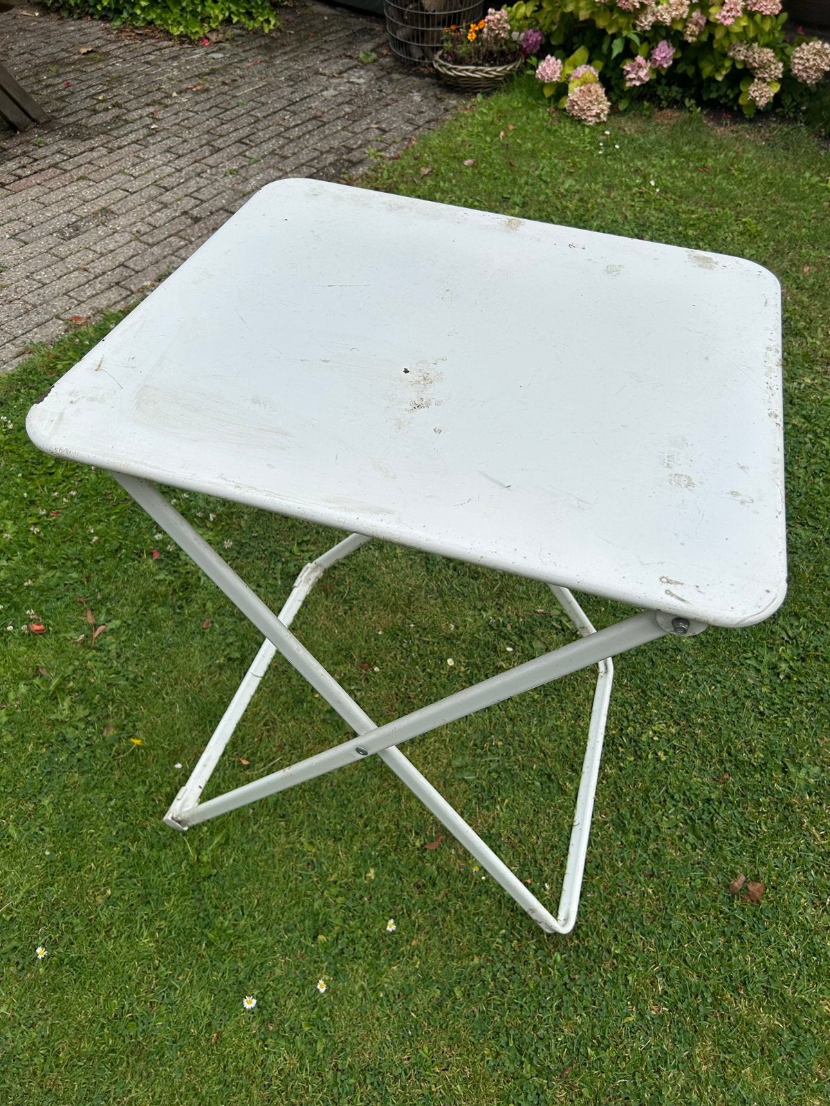 Opvouwbare tuintafel - Wit metaal, Tuin en Terras, Tuintafels, Ophalen, Gebruikt, Rechthoekig, Metaal