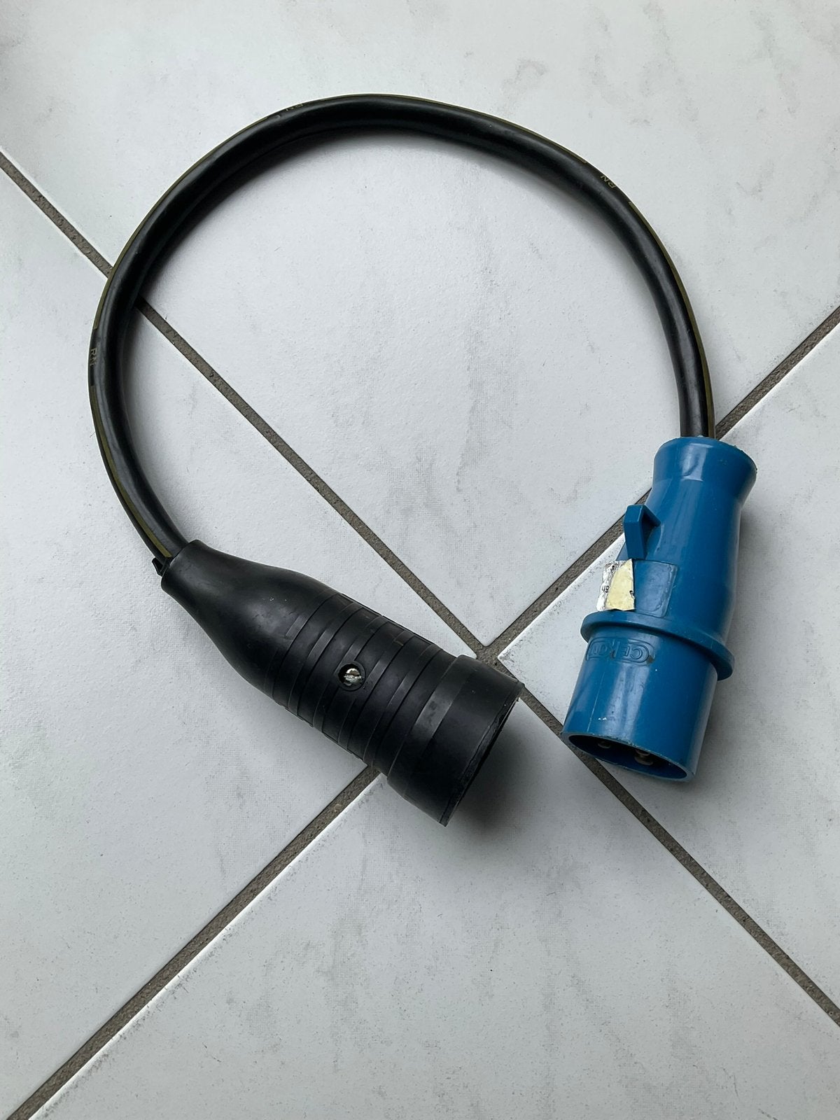 Verleng/verloop kabel voor caravan/camper - Blauwe Stekker, Ophalen, Nieuw