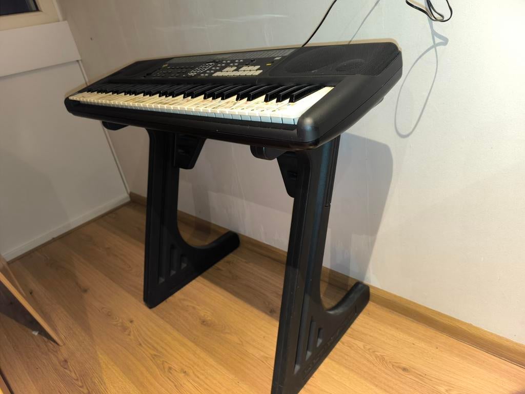 Keyboard met standaard - Ideaal voor beginners!, Met standaard, Ophalen, Overige merken, 61 toetsen
