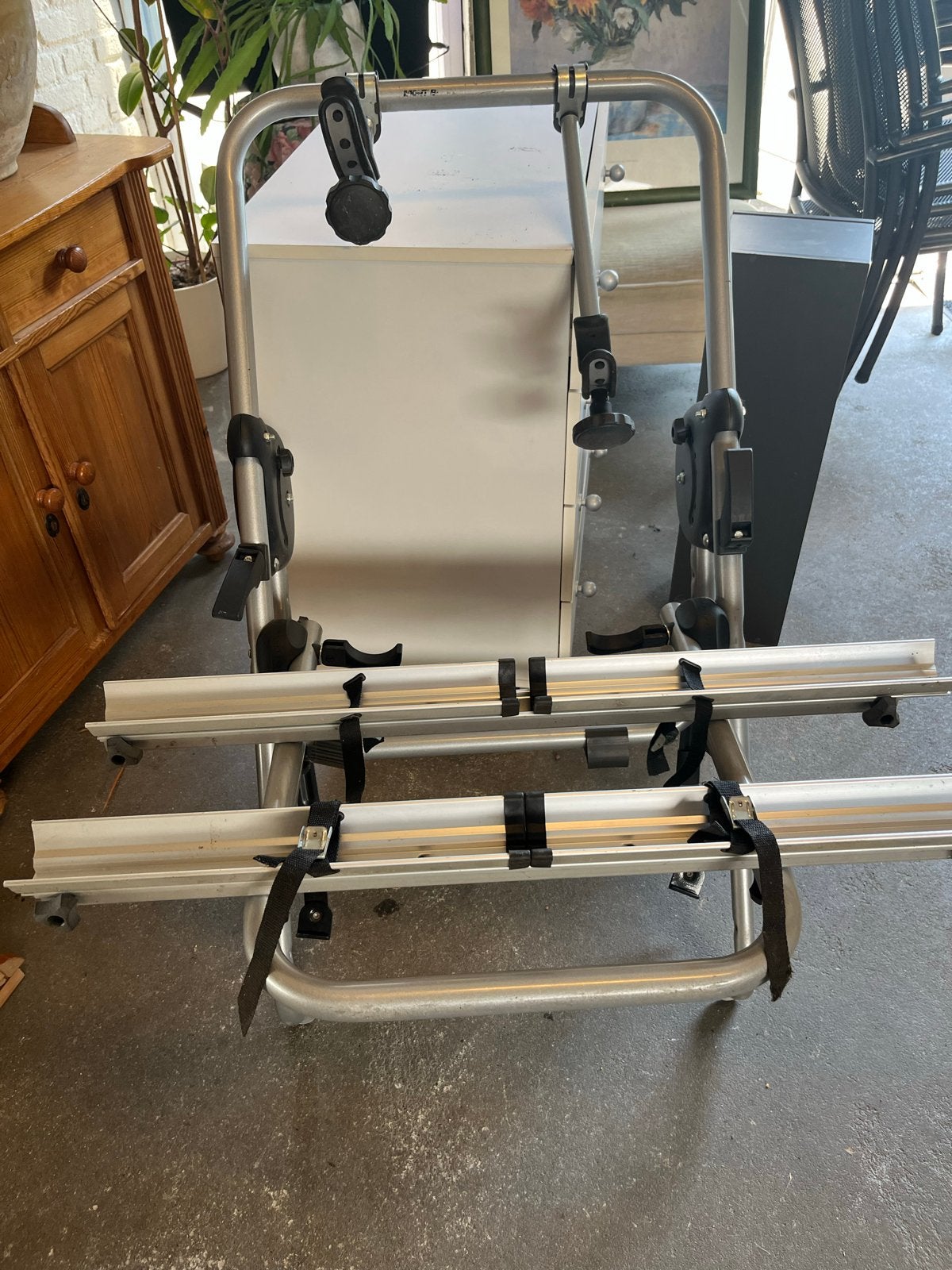 Thule Lift V16 fietsendrager voor camper - Goede conditie, Auto diversen, Fietsendragers, Gebruikt, Achterklepdrager, 2 fietsen