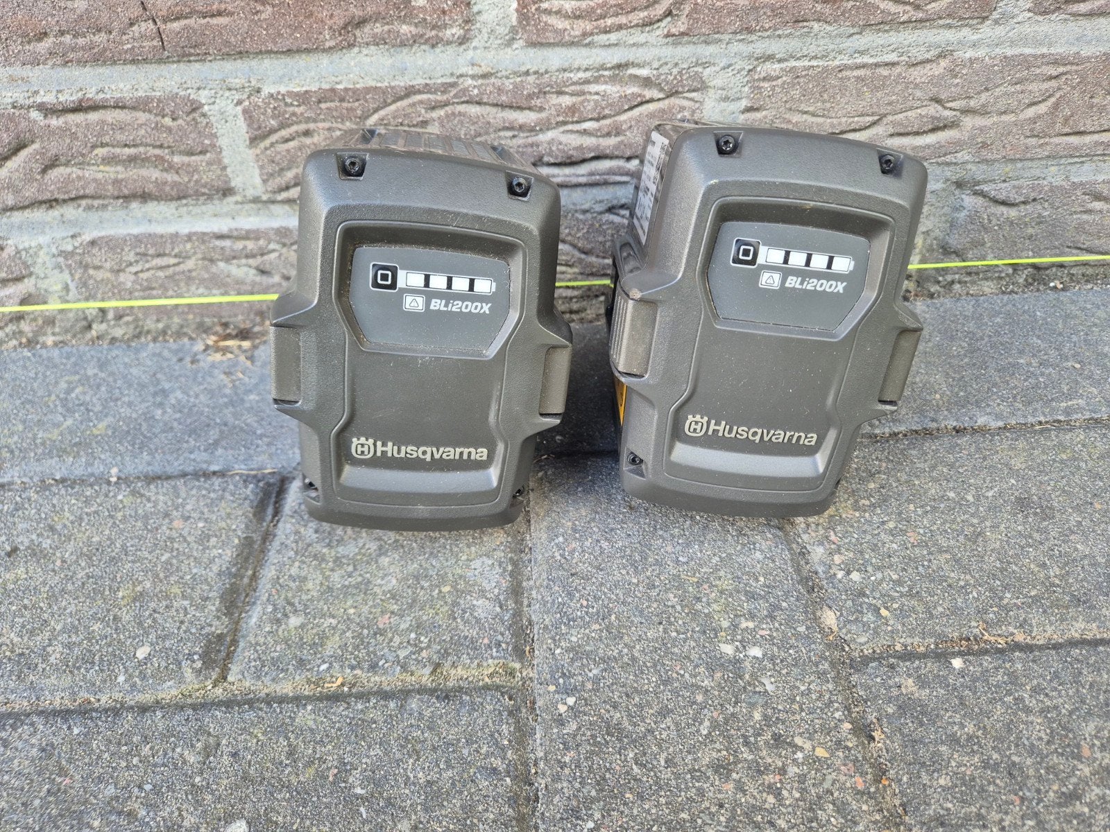 Husqvarna Bli200x accu, Ophalen of Verzenden, Zo goed als nieuw, Overige soorten