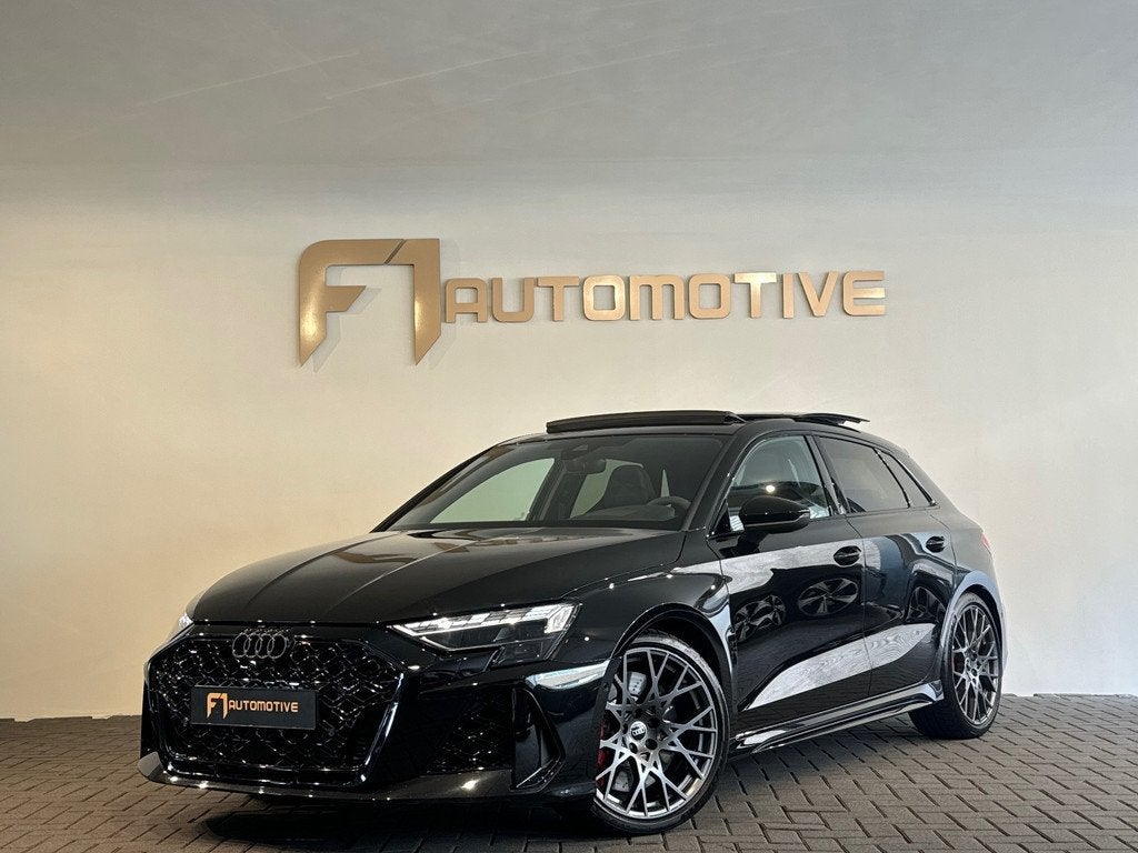 Audi RS3 Sportback 2.5 TFSI quattro Pano|Kuip|HuD|Sonos|VOL, Auto's, Audi, Automaat, Gebruikt, RS3, Automatische klimaatregeling