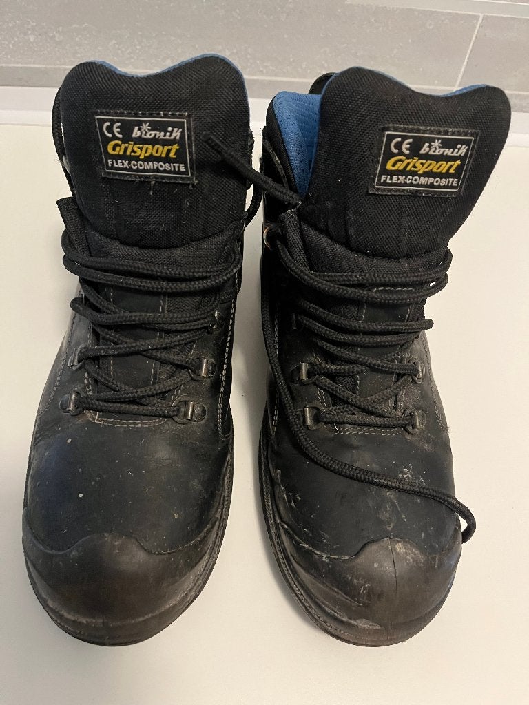 Grisport werkschoenen met verstevigde neus, mt. 42, Ophalen of Verzenden, Gebruikt