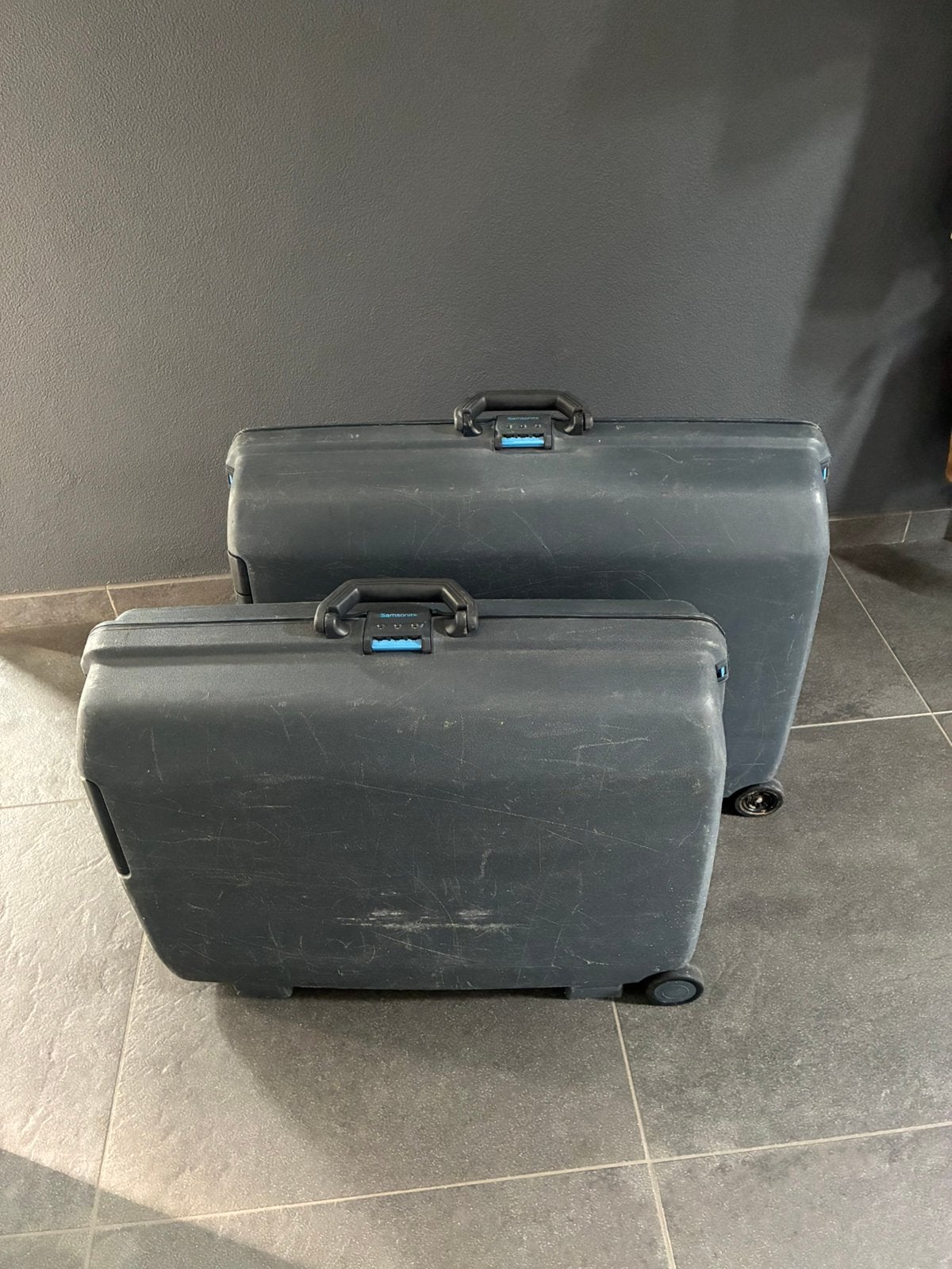Samsonite kofferset met cijferslot, Sieraden, Tassen en Uiterlijk, Koffers, Gebruikt, Hard kunststof, 70 cm of meer, Ophalen