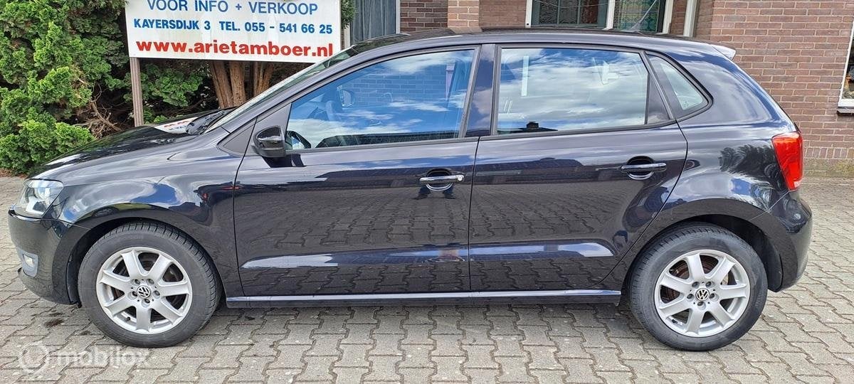 Volkswagen Polo 1.4-16V Comfortline AIRCO-CRUISE CONTROL, Voorwielaandrijving, 86 pk, 4 cilinders, Zwart