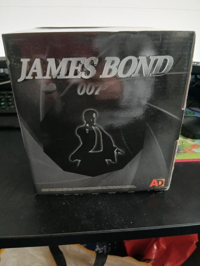 James bond 007 dvd box, Cd's en Dvd's, Vanaf 12 jaar, Ophalen of Verzenden, Zo goed als nieuw