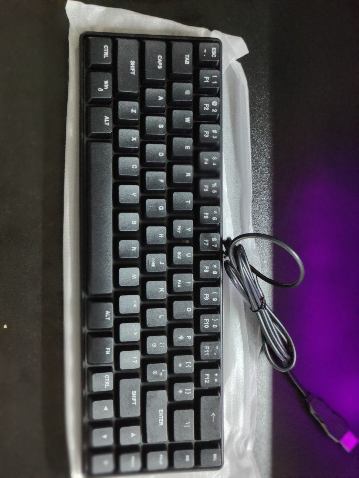 GLOEDNIEUWE! keyboard tekoop, Computers en Software, Ophalen of Verzenden, Nieuw