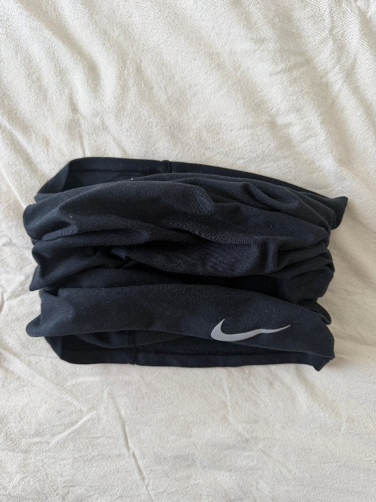 Nike hardlopen nekwarmer, Nike, Overige typen, Ophalen of Verzenden, Zo goed als nieuw