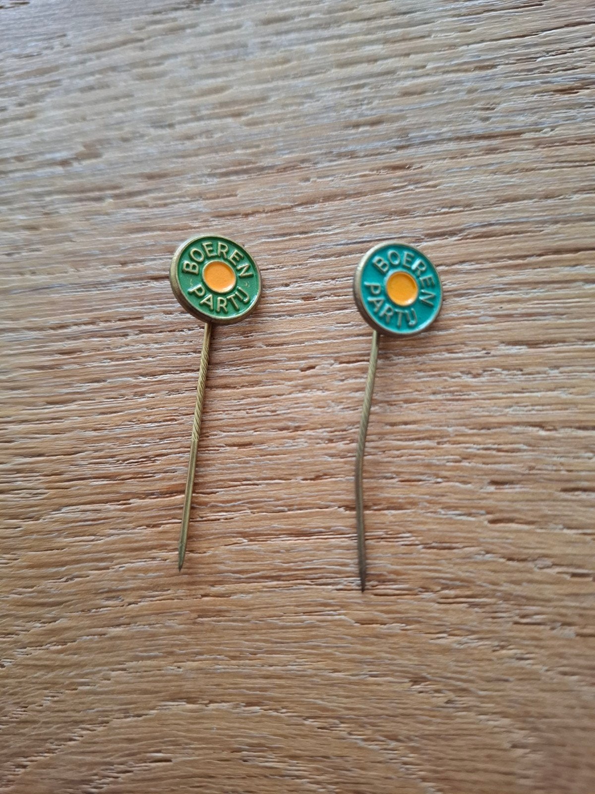 Vintage speldjes pins prikkers Boerenpartij politieke partij, Ophalen of Verzenden, Gebruikt, Merk