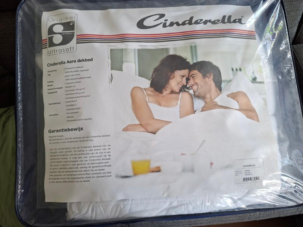 NIEUW!!!! Cinderella Aero Dekbed, Wit, Ophalen of Verzenden, Deken of Dekbed, Nieuw