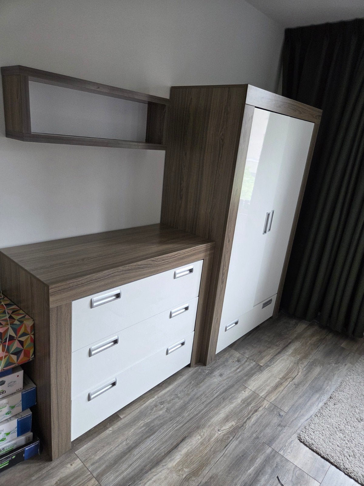 Kast, commode, ledikant en wandplank, Ophalen, Gebruikt, Jongetje of Meisje