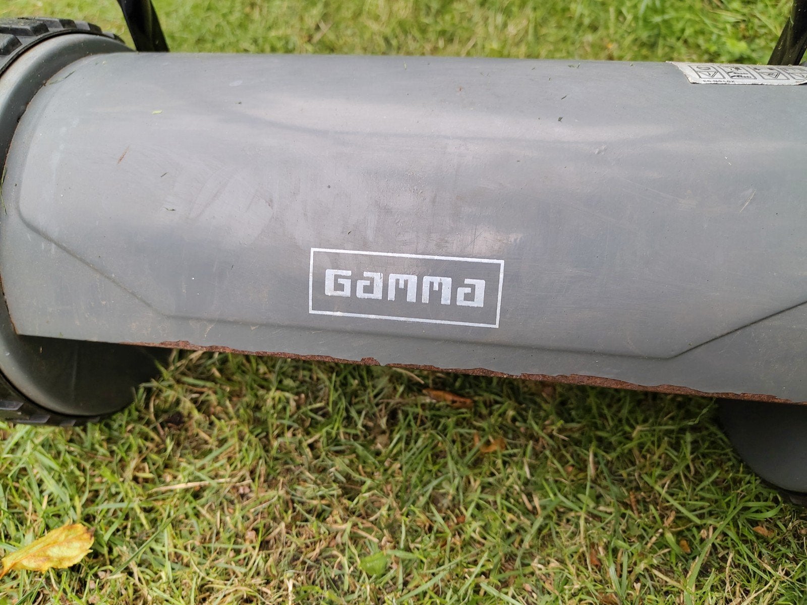 Grasmaaier gamma. Grijs. 30 cm maai breedte, Ophalen, Gebruikt, Kunststof